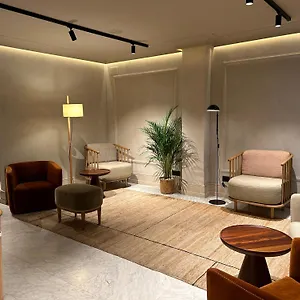 caledonian.topbarcelonahotels.com/